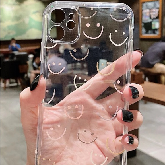 ⚠️Clearance🫧iPhone 13/Pro/Pro Max Smiley Face Phone Case - Picture 2 of 4
